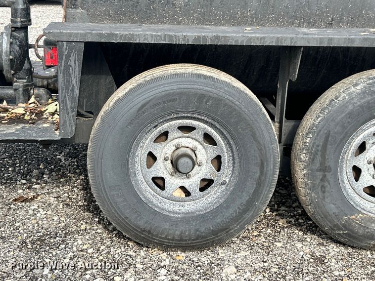 image for item ET6666 Seal Master  seal coat trailer