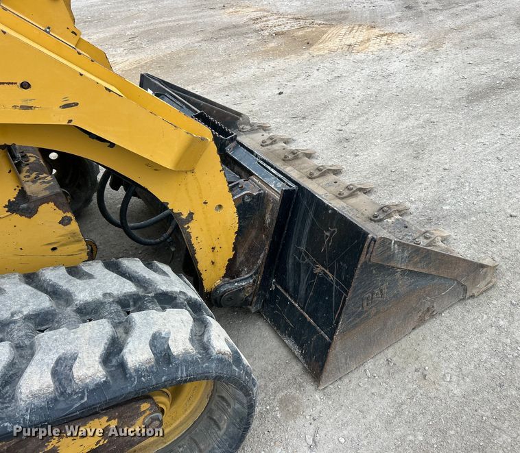 image for item ET6671 2015 Caterpillar 299D2XHP tracked skid steer loader