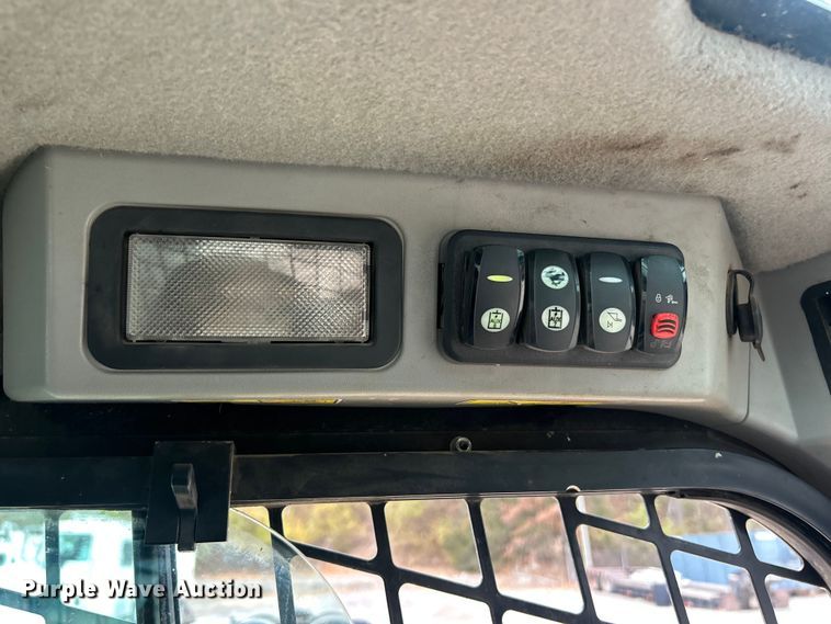 image for item ET6671 2015 Caterpillar 299D2XHP tracked skid steer loader