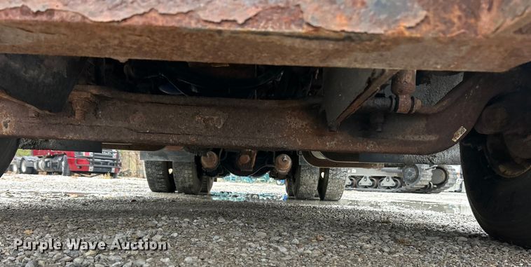 image for item ET6672 2010 International WorkStar dump truck