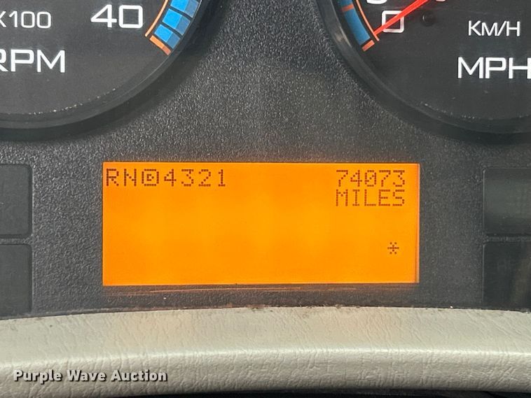 image for item ET6672 2010 International WorkStar dump truck