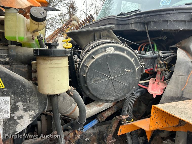 image for item ET6672 2010 International WorkStar dump truck