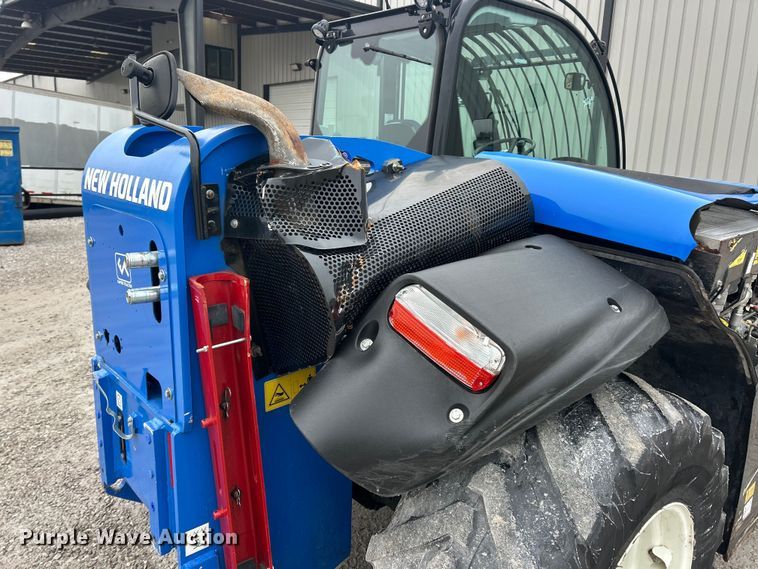 image for item ET6674 2021 New Holland LM7.42 telehandler