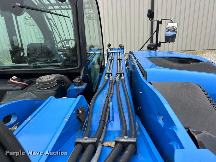 image for item ET6674 2021 New Holland LM7.42 telehandler