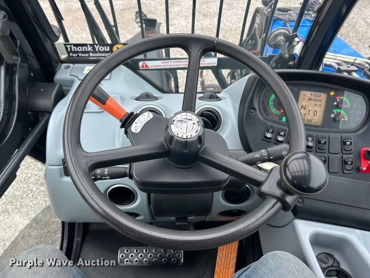 image for item ET6674 2021 New Holland LM7.42 telehandler