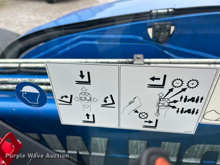 image for item ET6674 2021 New Holland LM7.42 telehandler