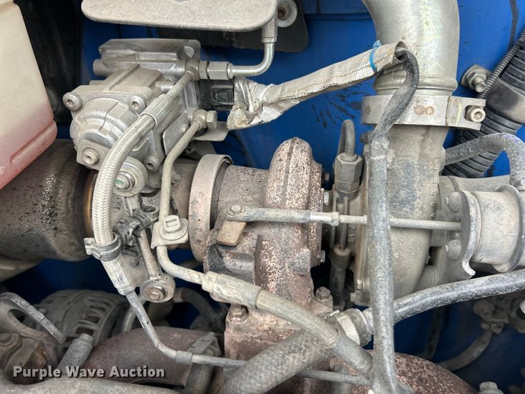 image for item ET6674 2021 New Holland LM7.42 telehandler