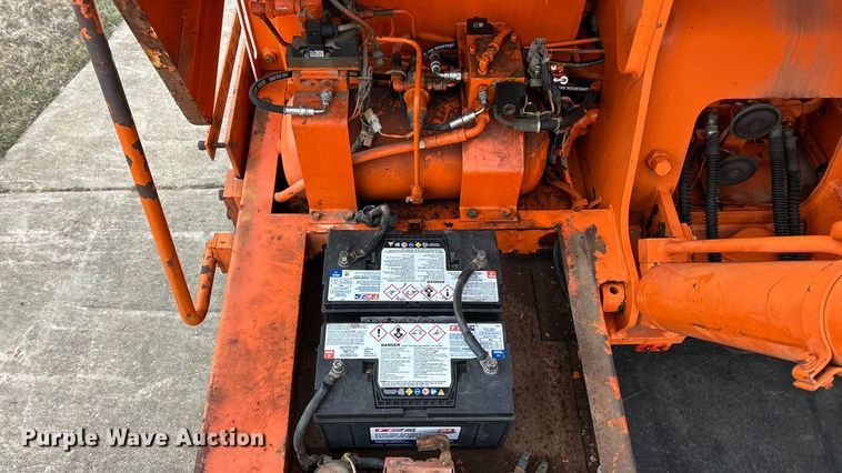 image for item ET6707 1999 Daewoo DH 130W wheeled excavator