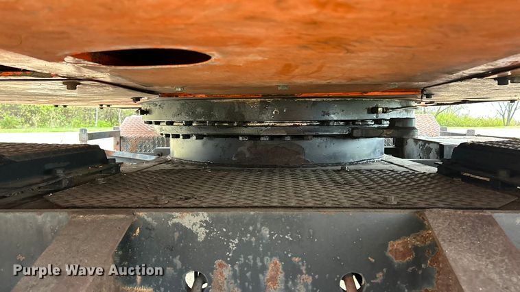 image for item ET6707 1999 Daewoo DH 130W wheeled excavator