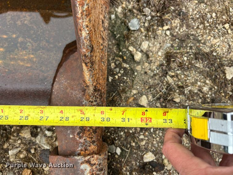 image for item ET6707 1999 Daewoo DH 130W wheeled excavator