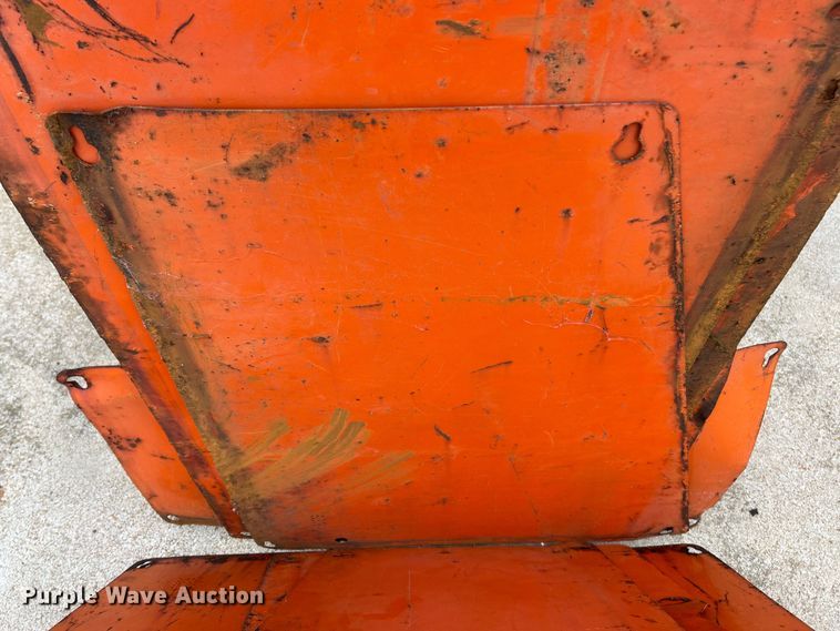 image for item ET6707 1999 Daewoo DH 130W wheeled excavator