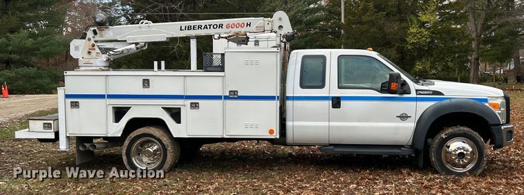 image for item ET6719 2011 Ford F550 Super Duty XL utility / service truck