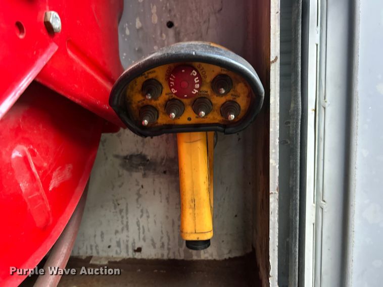 image for item ET6719 2011 Ford F550 Super Duty XL utility / service truck