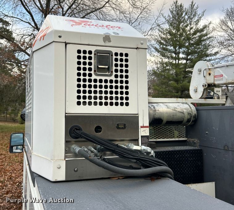 image for item ET6719 2011 Ford F550 Super Duty XL utility / service truck