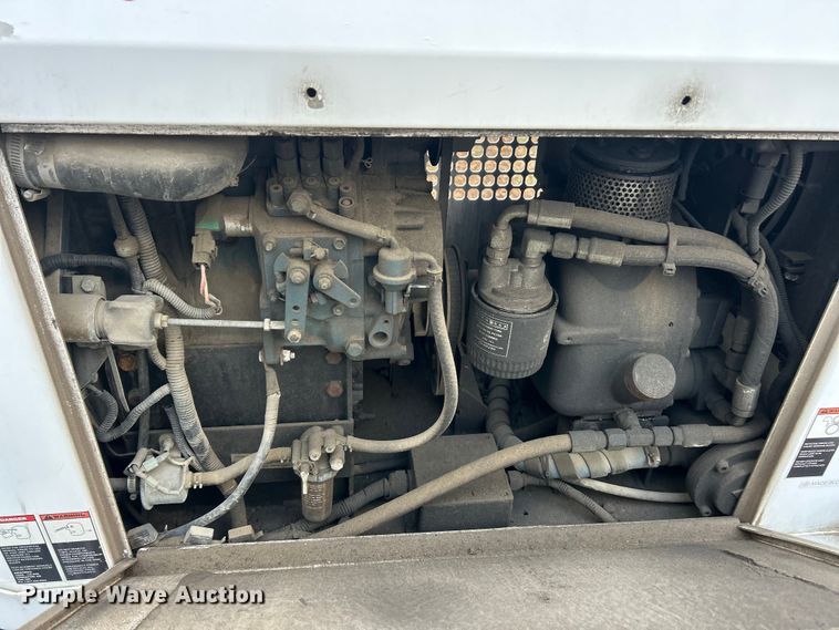 image for item ET6719 2011 Ford F550 Super Duty XL utility / service truck