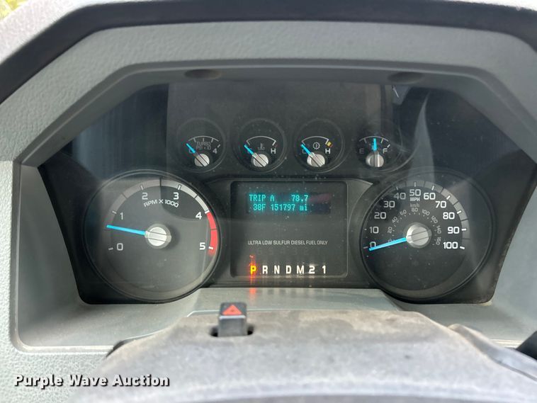 image for item ET6719 2011 Ford F550 Super Duty XL utility / service truck