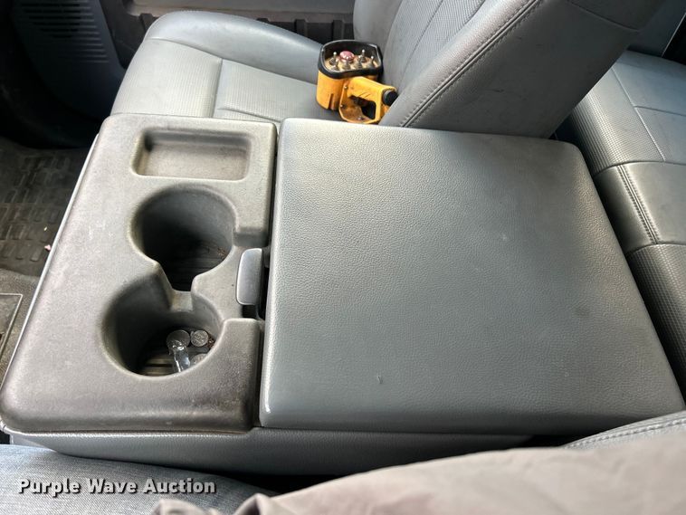 image for item ET6719 2011 Ford F550 Super Duty XL utility / service truck