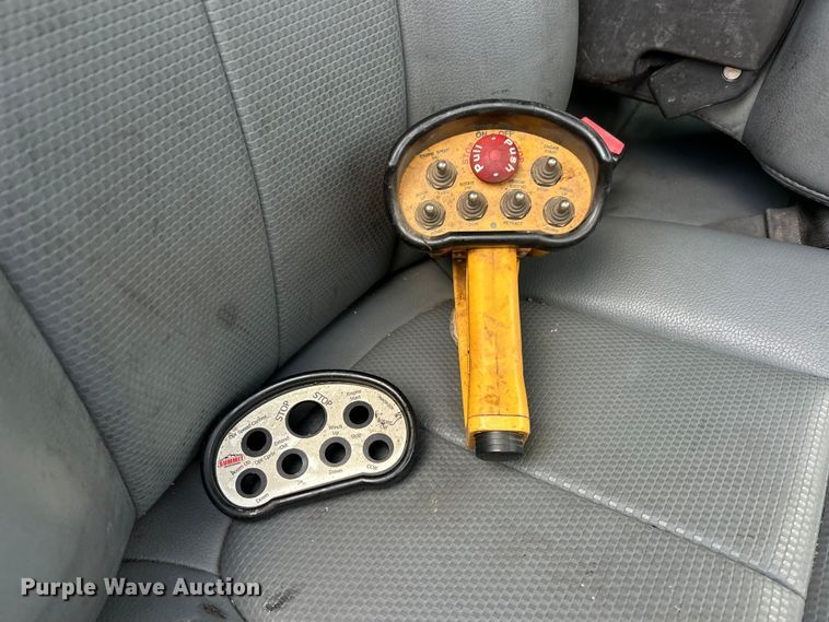 image for item ET6719 2011 Ford F550 Super Duty XL utility / service truck