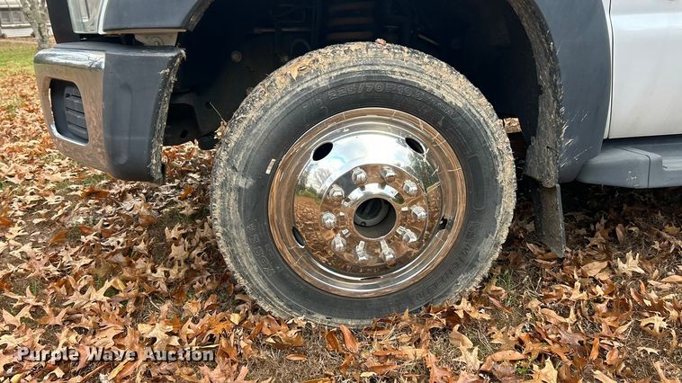 image for item ET6719 2011 Ford F550 Super Duty XL utility / service truck