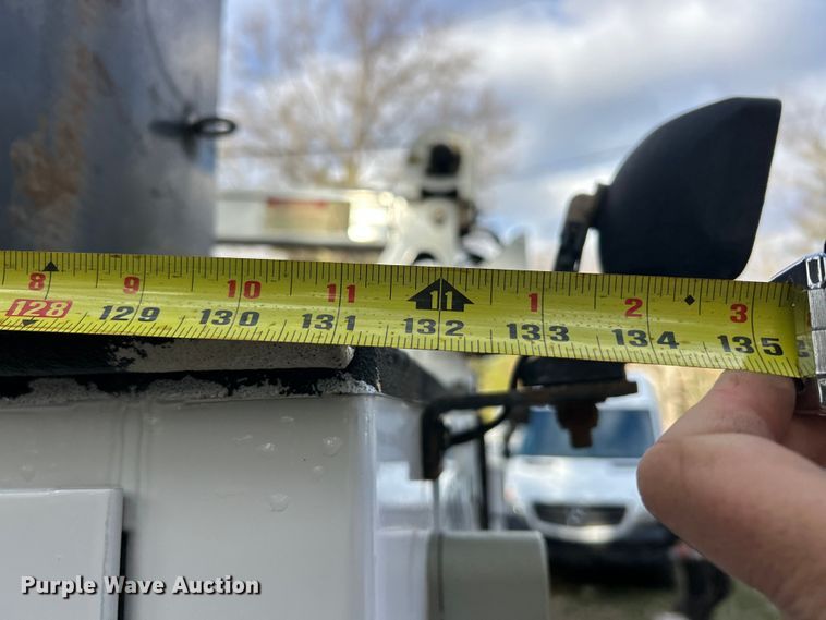 image for item ET6720 2007 Ford F750 Super Duty XLT utility / service truck