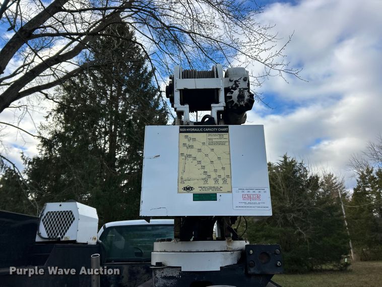 image for item ET6720 2007 Ford F750 Super Duty XLT utility / service truck