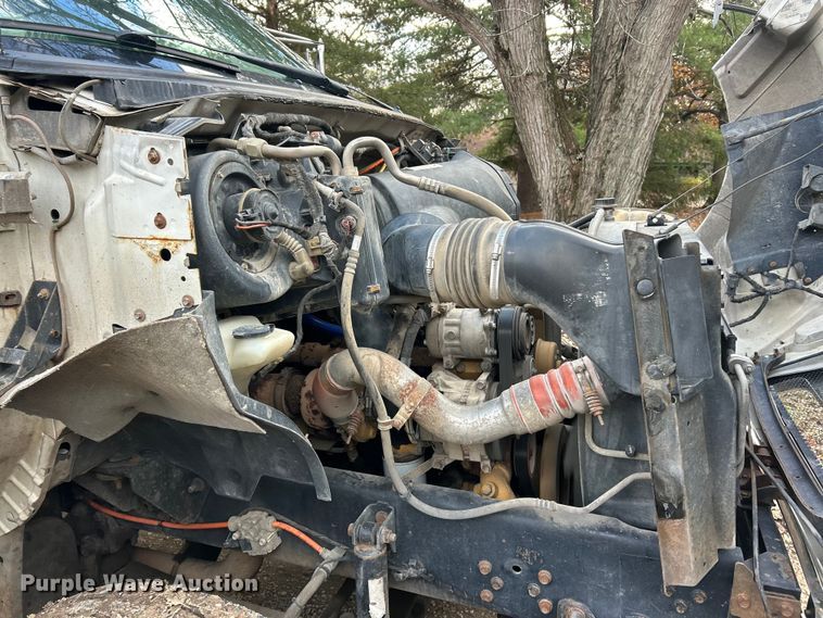 image for item ET6720 2007 Ford F750 Super Duty XLT utility / service truck