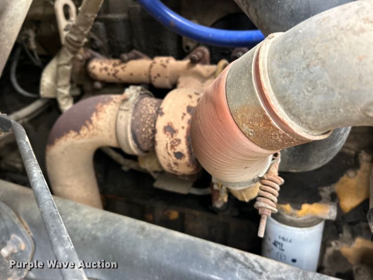 image for item ET6720 2007 Ford F750 Super Duty XLT utility / service truck