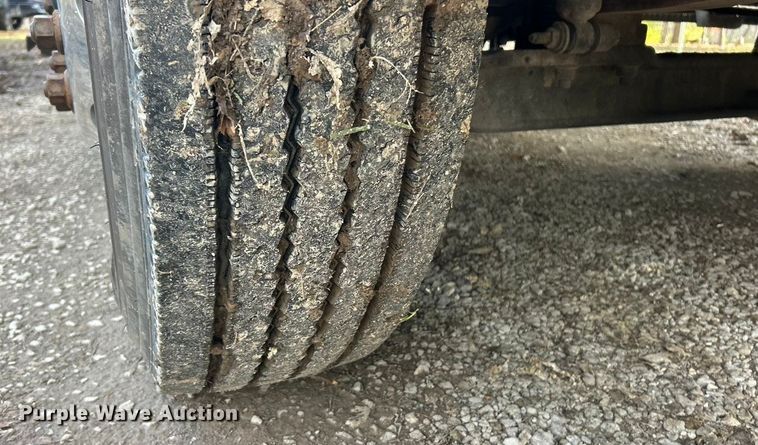 image for item ET6720 2007 Ford F750 Super Duty XLT utility / service truck