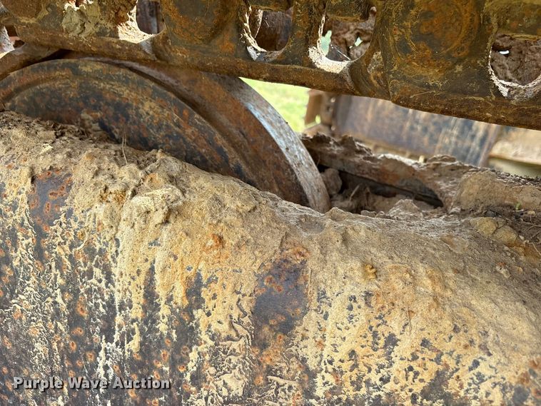 image for item ET7197 1995 John Deere 690 ELC excavator