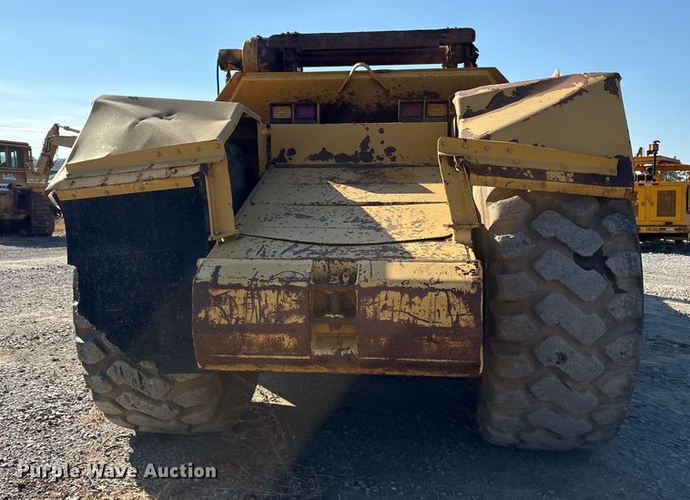 image for item ET7234 2007 Caterpillar 615C Series II elevating scraper