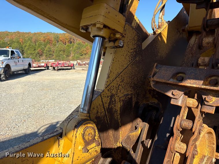 image for item ET7234 2007 Caterpillar 615C Series II elevating scraper