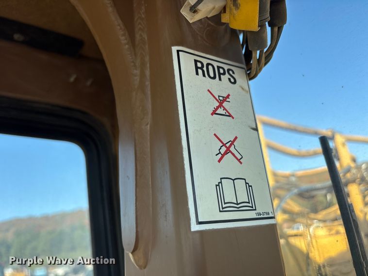 image for item ET7234 2007 Caterpillar 615C Series II elevating scraper