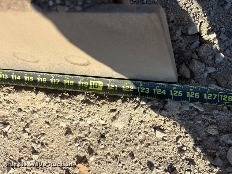 image for item ET7235 2018 Caterpillar D6K2 XL dozer