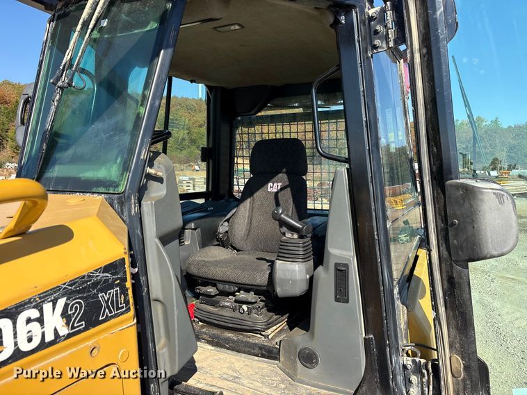 image for item ET7235 2018 Caterpillar D6K2 XL dozer