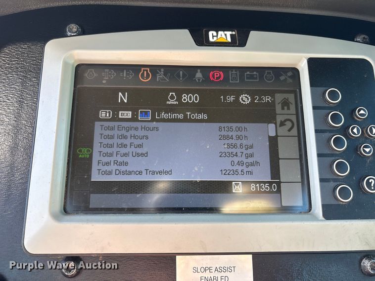 image for item ET7235 2018 Caterpillar D6K2 XL dozer