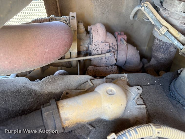 image for item ET7235 2018 Caterpillar D6K2 XL dozer