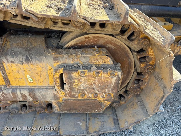 image for item ET7235 2018 Caterpillar D6K2 XL dozer