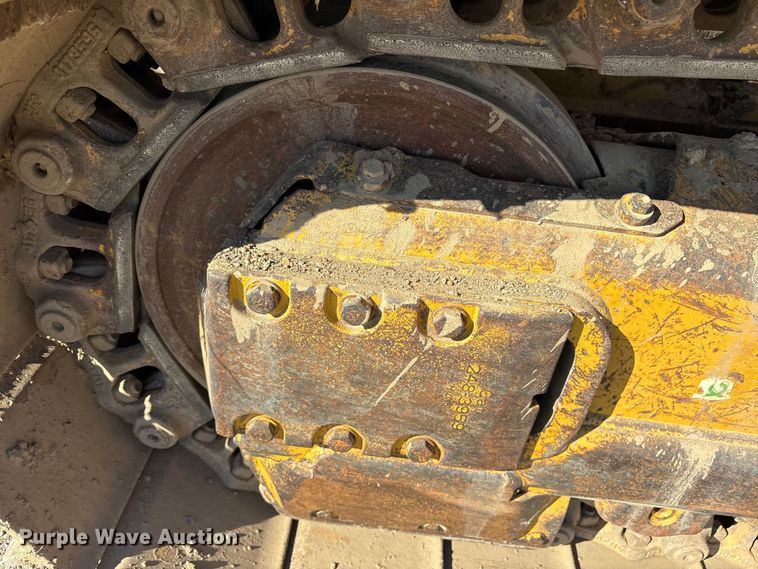 image for item ET7235 2018 Caterpillar D6K2 XL dozer