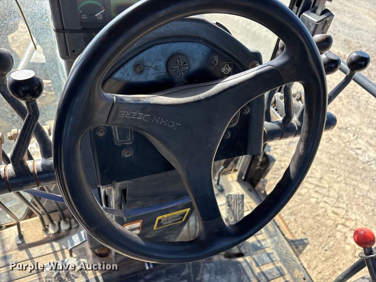 image for item ET7236 2006 John Deere 672D motor grader