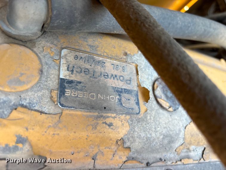 image for item ET7236 2006 John Deere 672D motor grader