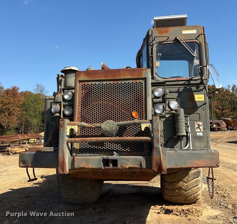 image for item ET7237 1986 Caterpillar 621B conventional scraper 