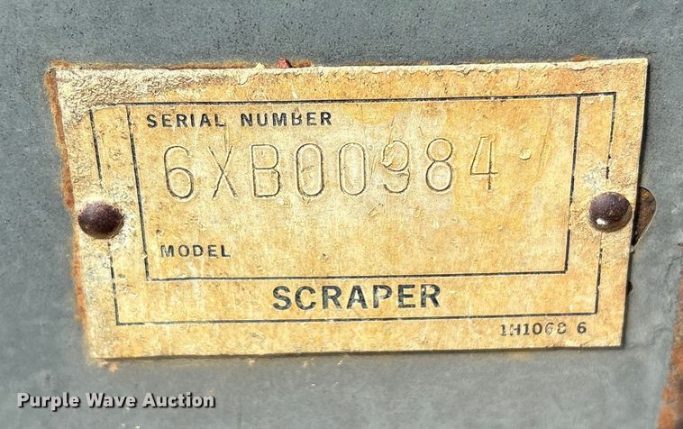 image for item ET7237 1986 Caterpillar 621B conventional scraper 