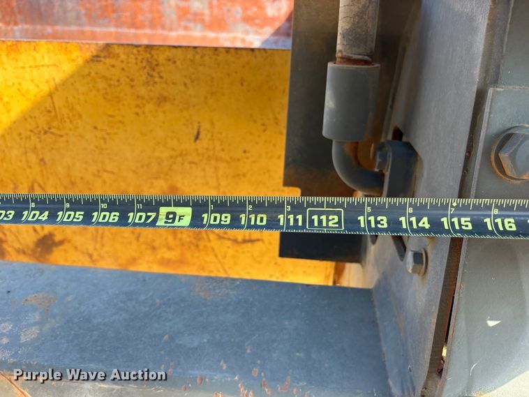 image for item ET7237 1986 Caterpillar 621B conventional scraper 