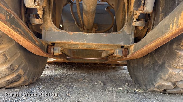 image for item ET7237 1986 Caterpillar 621B conventional scraper 