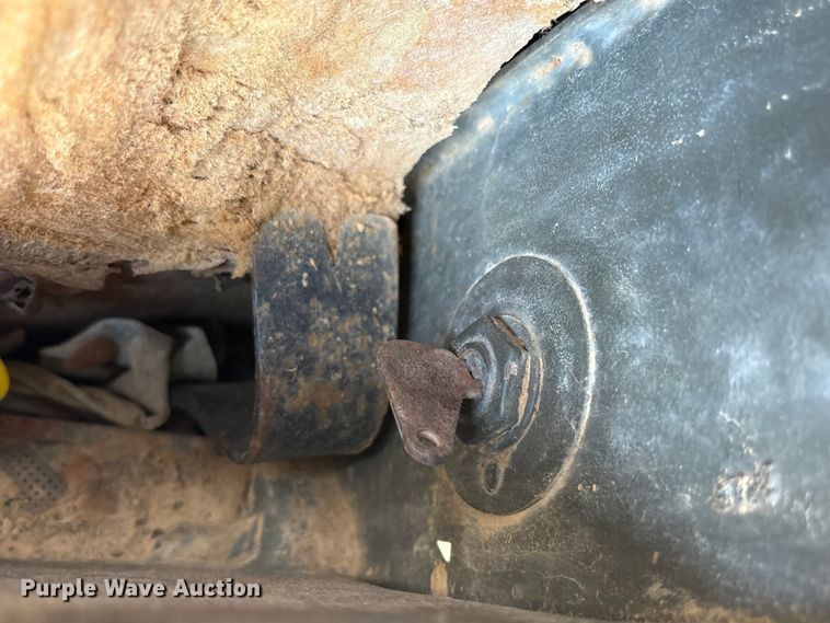 image for item ET7237 1986 Caterpillar 621B conventional scraper 