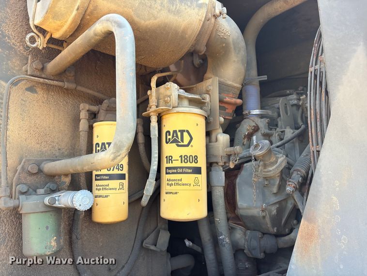 image for item ET7237 1986 Caterpillar 621B conventional scraper 