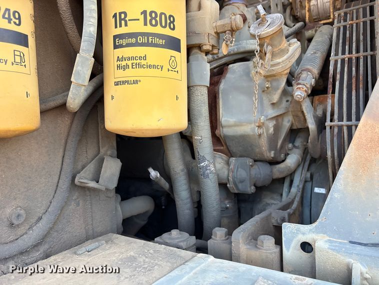 image for item ET7237 1986 Caterpillar 621B conventional scraper 