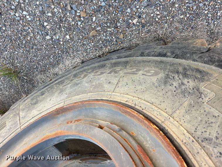 image for item ET7237 1986 Caterpillar 621B conventional scraper 