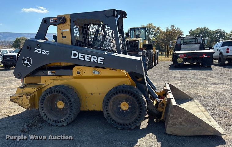 MINI CARGADOR SOBRE RUEDAS 2019 JOHN DEERE 332G