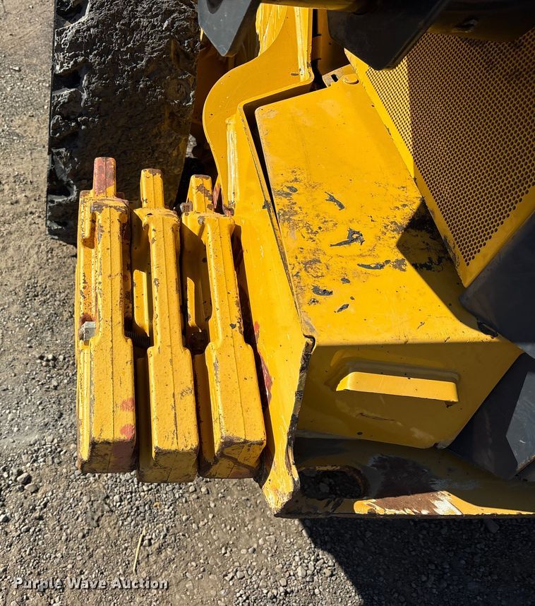 image for item ET7243 2019 John Deere 332G skid steer loader